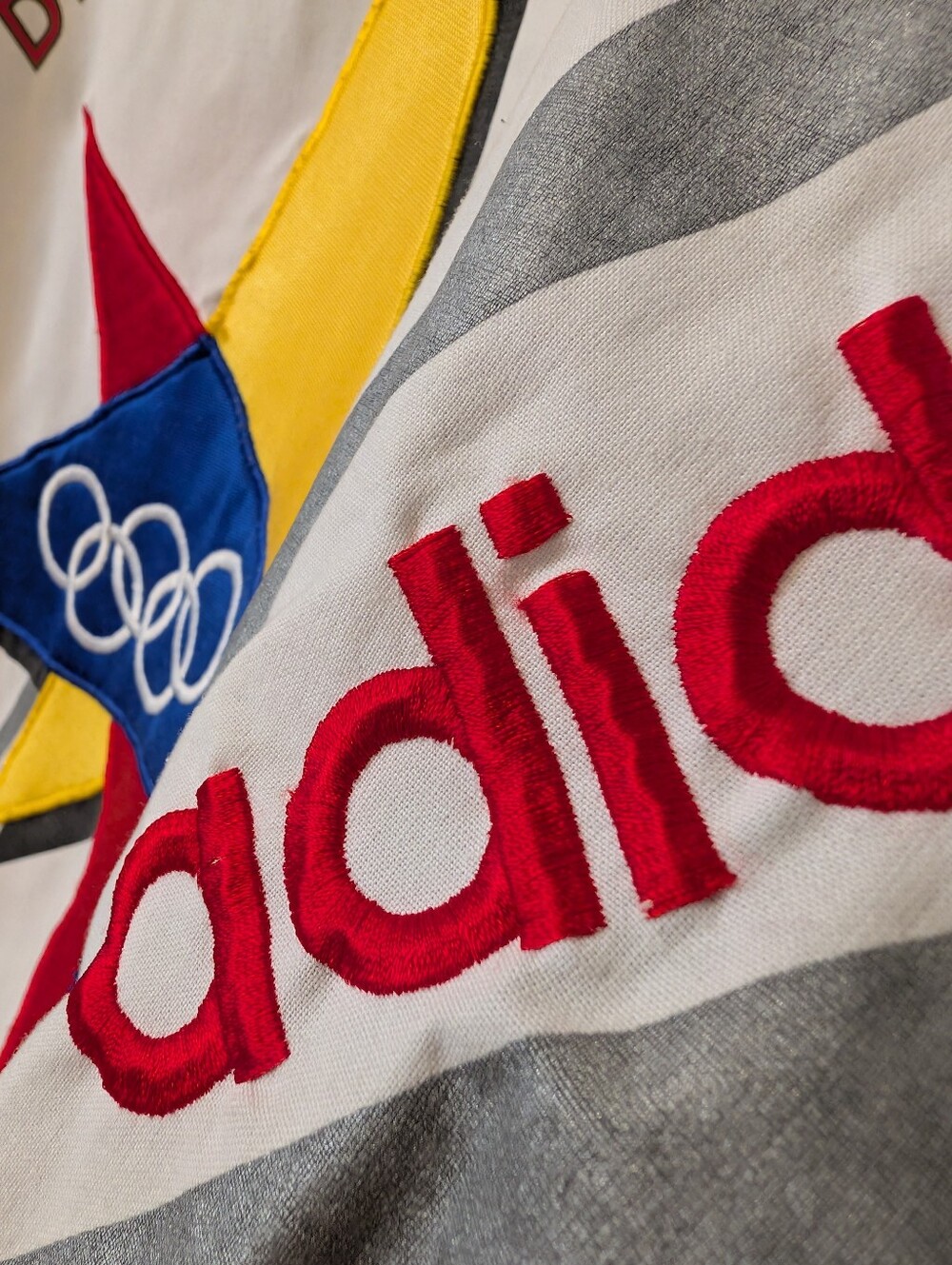 ๐ฅ80'S RARE ADIDAS Vintage Olympic Sweatshirt - Made in HONG KONG๐ฅ *UNISEX*- XL - Picture 13 of 16